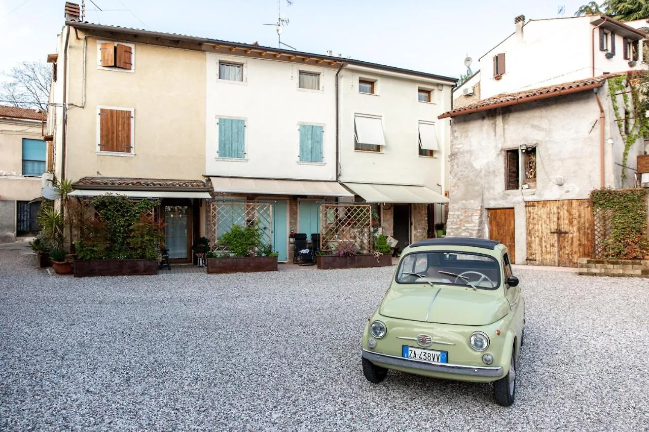 Gardabeds Adults Only Hotel Castelnuovo del Garda Guest house